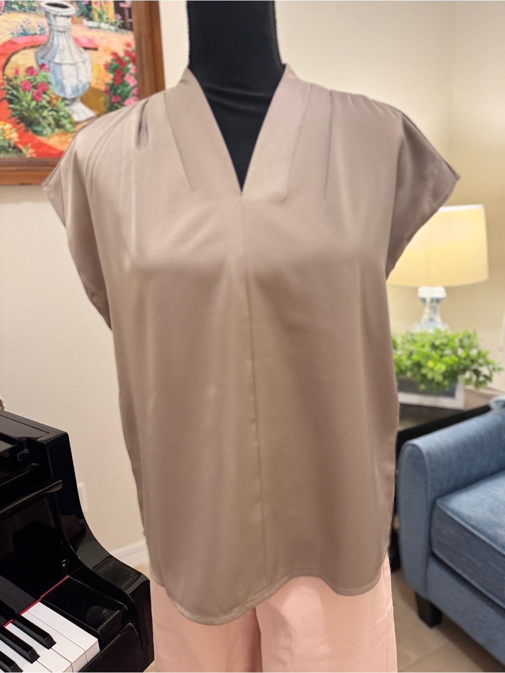 Women's Taupe V-Neck Cap Sleeve Top